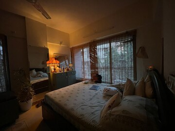 Bedroom in 1 BHK Apartment at Andheri West – for Rent