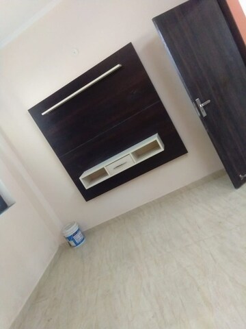 Furnished Amenities in 2.5 BHK Independent House at Virat Nagar – for Rent
