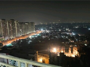 2 BHK Apartment – Exterior View View at Amrapali Golf Homes, Sector 4, Greater Noida - for Rent