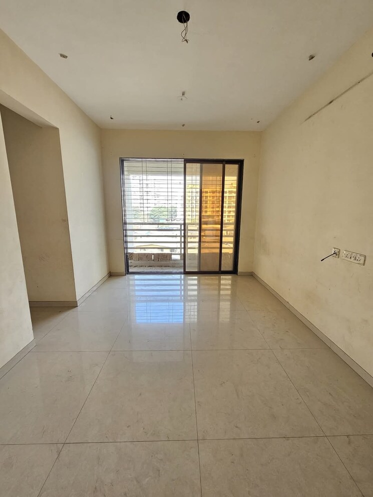Room, v10-residencies 1 Bedroom 480 Sq.Ft. Apartment In Kalyan West Thane 8086174