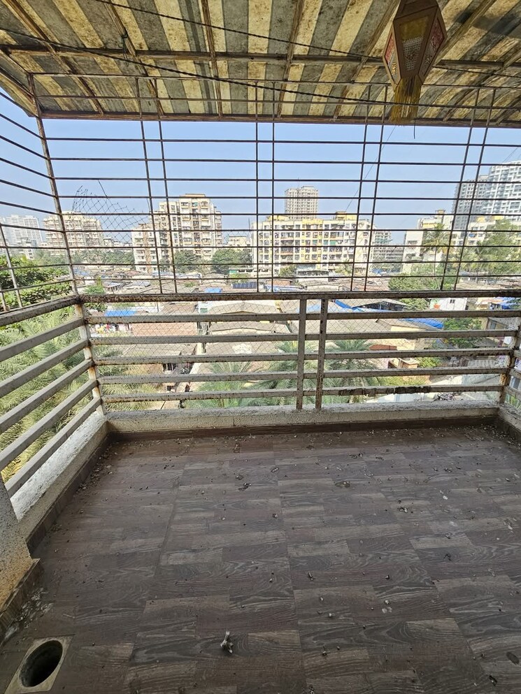 Balcony, v10-residencies 1 Bedroom 480 Sq.Ft. Apartment In Kalyan West Thane 8086174