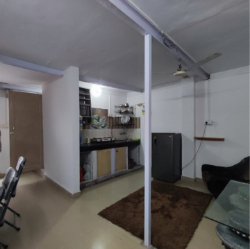 Kitchen in 1.5 BHK Builder Floor at Malviya Nagar – for Rent
