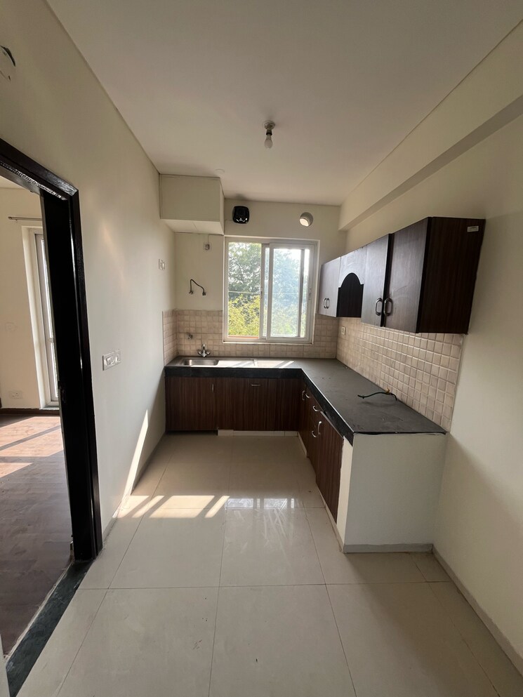 Kitchen, bptp-parkland-pride 3 Bedroom 190 Sq.Yd. Builder Floor In Sector 77 Faridabad 8086248