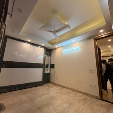 Room in 2 BHK Apartment at Malviya Nagar – for Rent