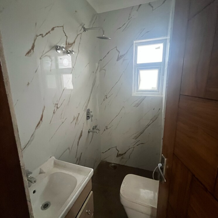 Bathroom, godrej-retreat 3 Bedroom 143 Sq.Yd. Builder Floor In Sector 83 Faridabad 8086279