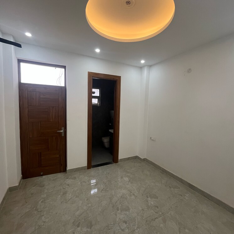 Room, godrej-retreat 3 Bedroom 143 Sq.Yd. Builder Floor In Sector 83 Faridabad 8086279