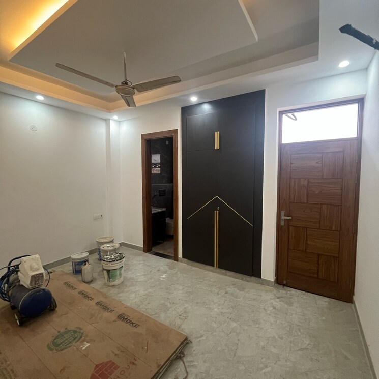 Room, godrej-retreat 3 Bedroom 143 Sq.Yd. Builder Floor In Sector 83 Faridabad 8086279