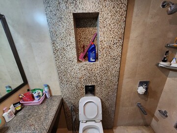 Bathroom in 2 BHK Apartment at Lodha Paradise, Majiwada – for Rent