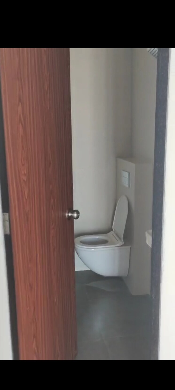 Bathroom, jvm-tiara 1 Bedroom 404 Sq.Ft. Apartment In Owale Thane 8086298