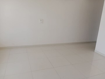 Room in 1 BHK Apartment at Godrej Infinity, Keshav Nagar – for Rent