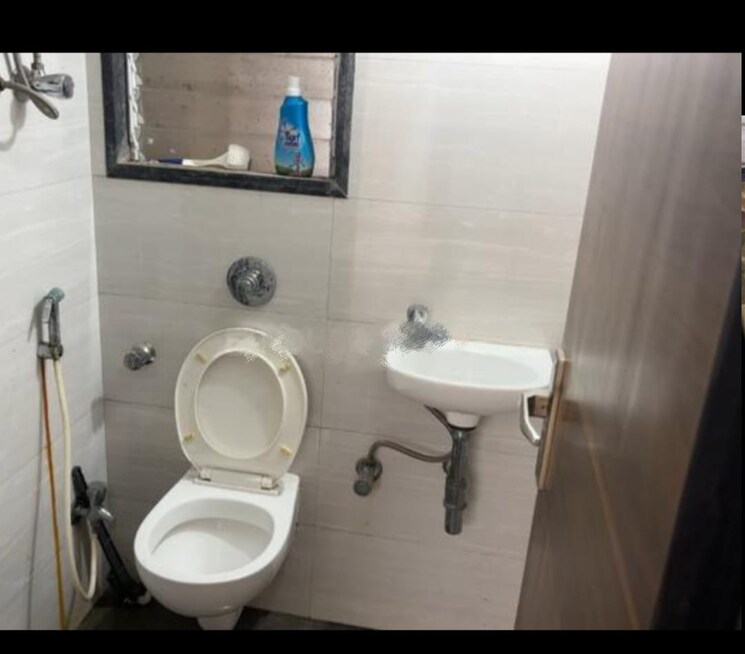 Bathroom, sai-baba-enclave 1 Bedroom 450 Sq.Ft. Apartment In Goregaon West Mumbai 8086411
