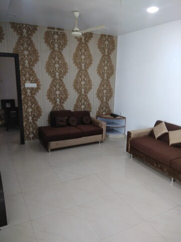 Living Room in 3 BHK Apartment at Civil Lines – for Rent