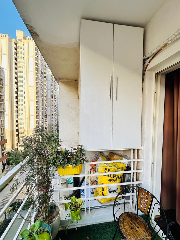 Exterior View, mahagun-manorial 4 Bedroom 3745 Sq.Ft. Apartment In Sector 128 Noida 8086496