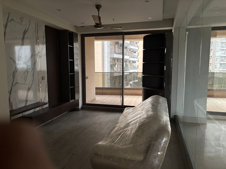 Bedroom, mahagun-manorial 5 Bedroom 5350 Sq.Ft. Apartment In Sector 128 Noida 8086513