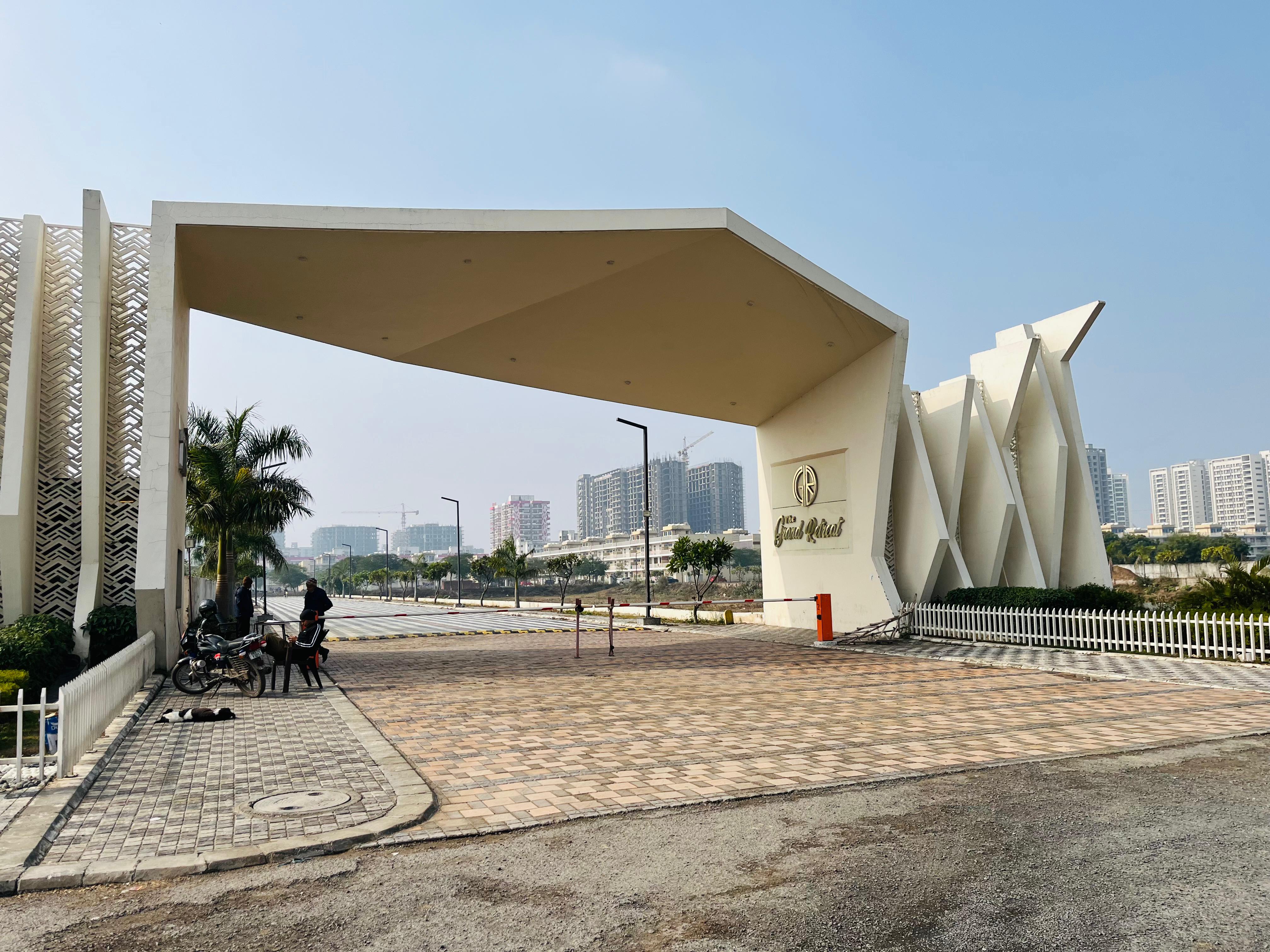 3 BHK 1800 Sq.Ft. Builder Floor in TDI The Retreat