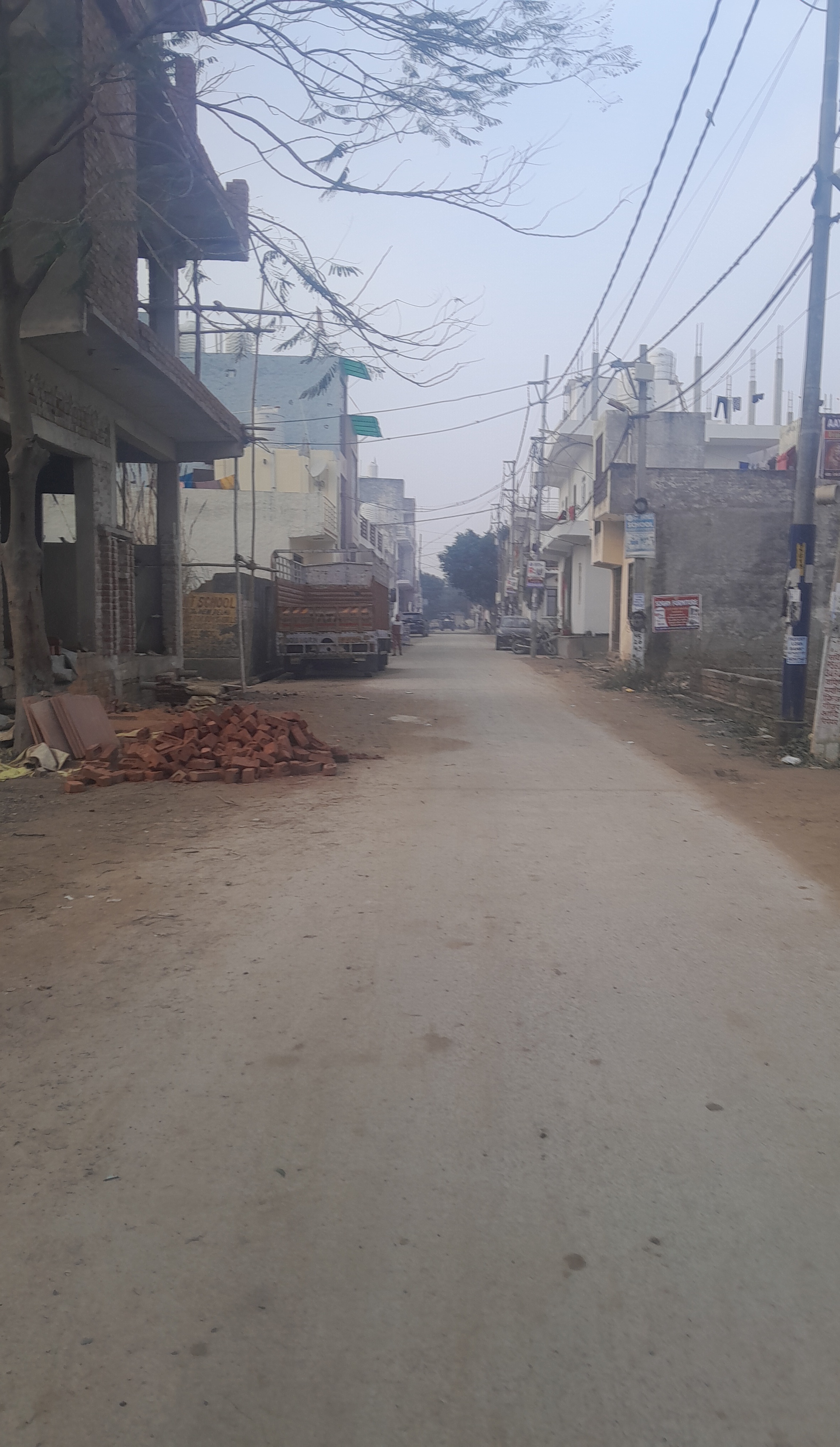 Plot For Sale in Kasna Industrial Area