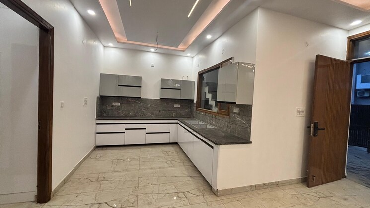 Kitchen, sunny enclave 4 Bedroom 150 Sq.Yd. Independent House In Sunny Enclave Mohali 8086652