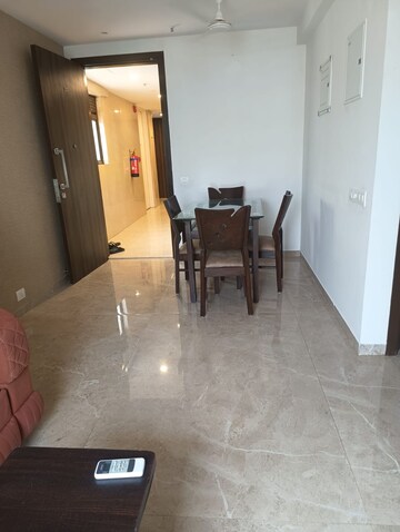 Room in 1 BHK Apartment at Hiranandani Gardens, Powai – for Rent