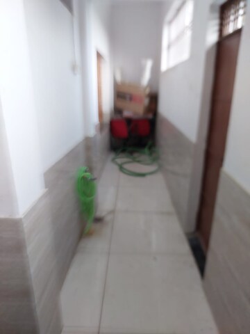 Staircase in 3 BHK Apartment at Gomti Nagar – for Rent