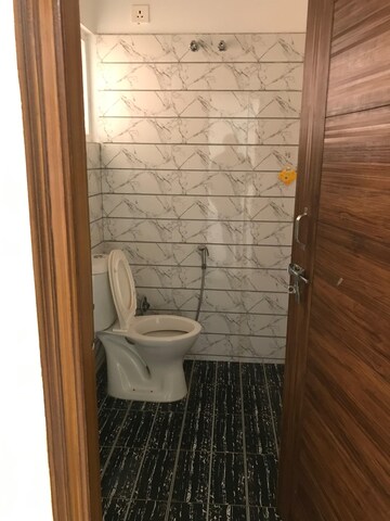 Bathroom in 2 BHK Apartment at Sahastradhara Road – for Rent