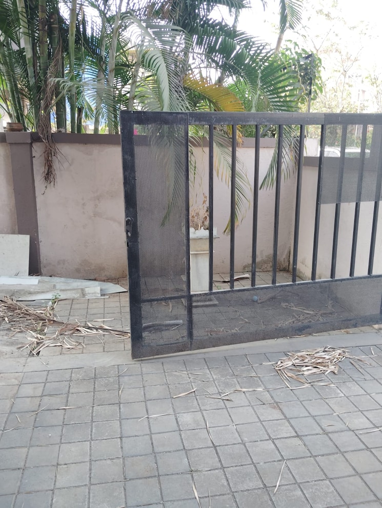 Balcony, high-class-residency 3 Bedroom 2000 Sq.Ft. Villa In Bavdhan Pune 8086698