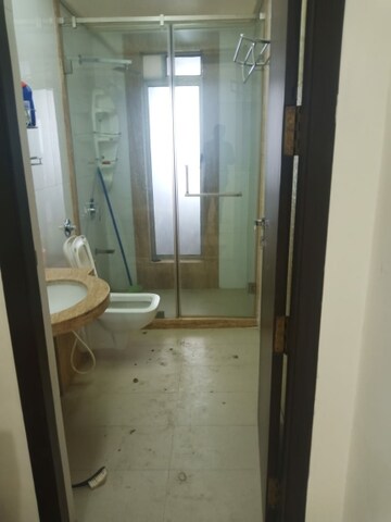 Bathroom in 4 BHK Apartment at Rajesh Raj Grandeur, Powai – for Rent