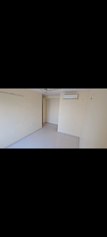 Room in 2 BHK Apartment at Rustomjee Azziano Wing D, Majiwada – for Sale