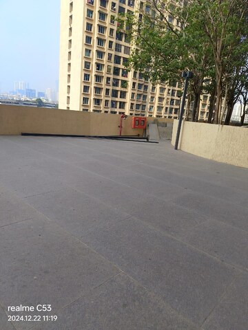 2 BHK Apartment For Sale in Rustomjee Urbania, Majiwada