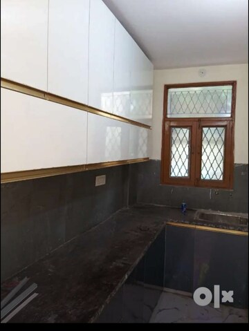 Kitchen in 2.5 BHK Builder Floor at Shalimar Garden – for Sale