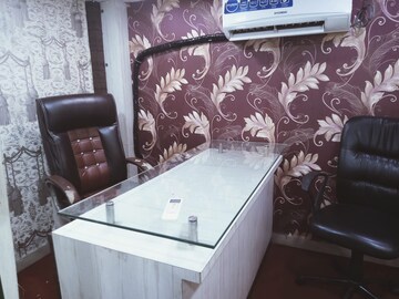  Office Space For Rent in Haware Fantasia, Sector 28