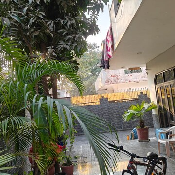 Balcony in 6 BHK Independent House at Sector 9a – for Sale