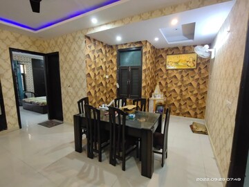 Living Room in 3 BHK Builder Floor at Sector 42 – for Sale