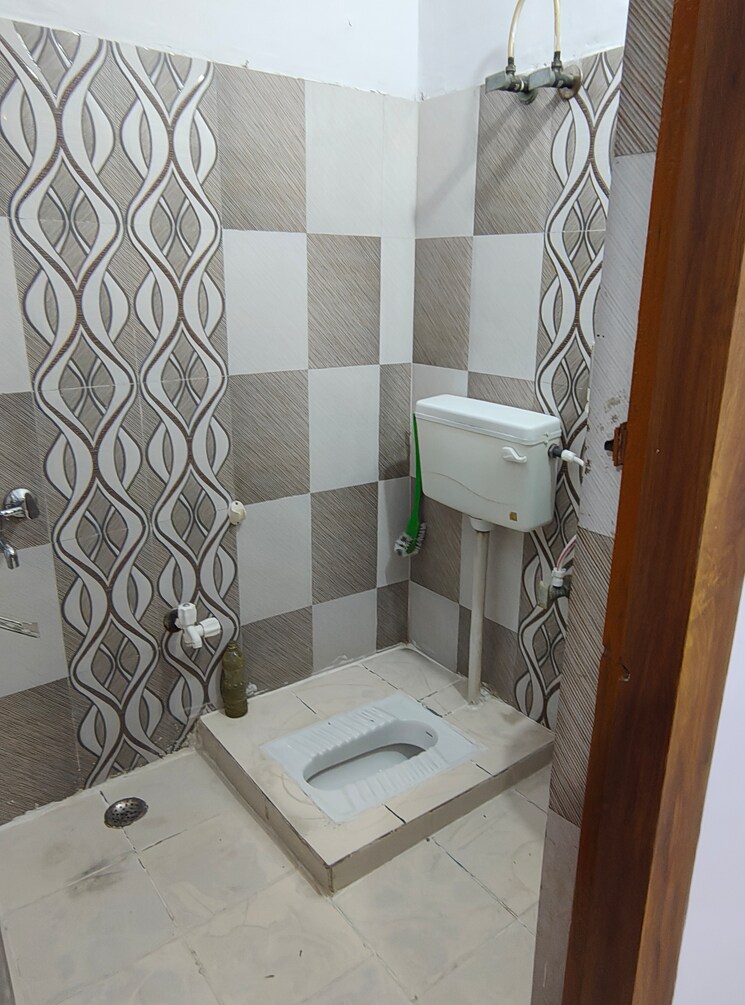 Kitchen, pratap vihar 2 Bedroom 650 Sq.Ft. Builder Floor In Pratap Vihar Ghaziabad 8091429