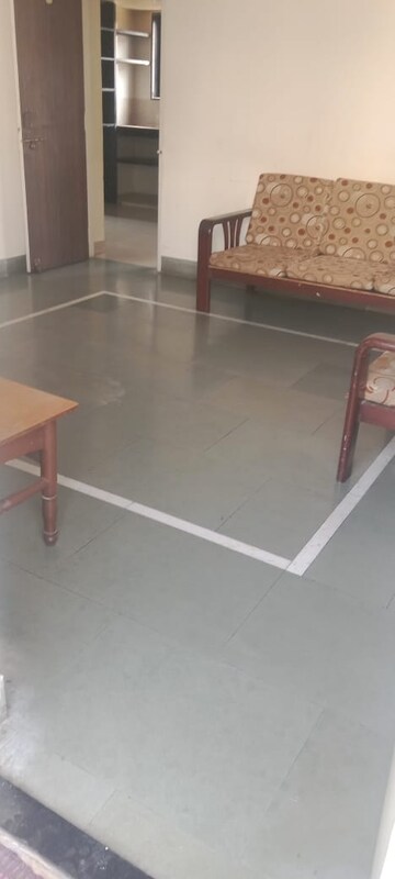 Furnished Amenities in 2 BHK Apartment at Aundh – for Rent