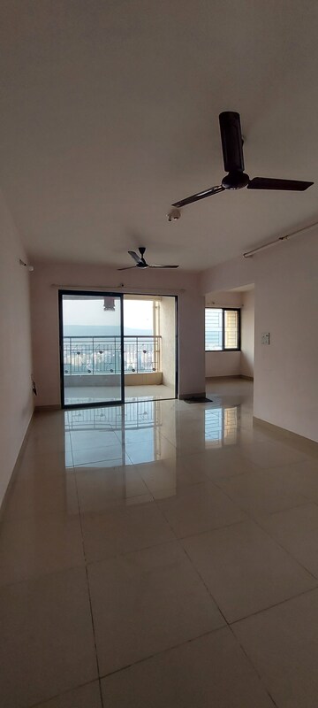 Room in 3 BHK Apartment at Nanded City Asawari, Nanded – for Rent