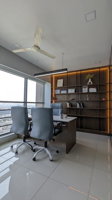 Commercial Office Space 638 Sq.Ft. For Rent in Science City Ahmedabad  8091315