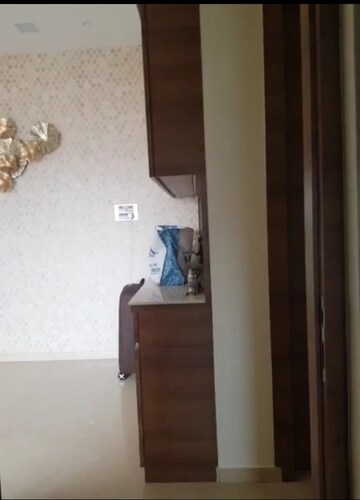 Furnished Amenities in 2 BHK Apartment at Runwal Greens, Mulund West – for Sale