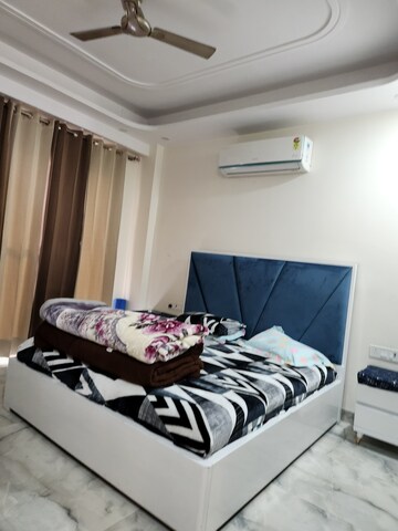 Bedroom in 3 BHK Builder Floor at Sector 23 – for Sale