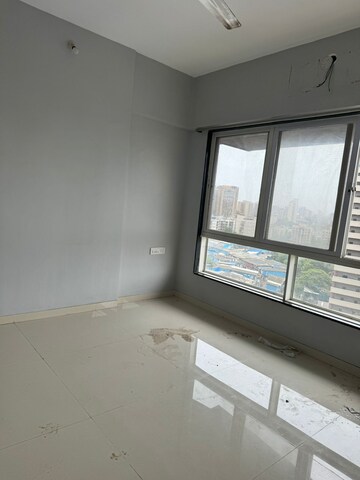 Room in 1 BHK Apartment at Lotus Residency Goregaon West, Goregaon West – for Rent