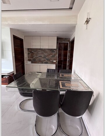 Team Area in 2 BHK Apartment at Shilpriya Silicon Hofe, Tilak Nagar – for Sale