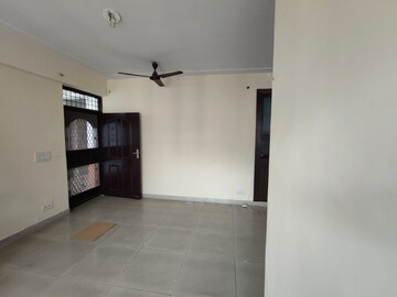 Room in 3 BHK Apartment at Saviour Greenisle, Sain Vihar – for Rent