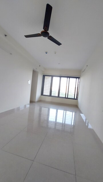 Room in 2 BHK Apartment at Sargam CHS Nanded, Sinhagad Road – for Rent