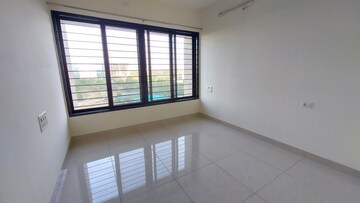 Room in 2 BHK Apartment at Sargam CHS Nanded, Sinhagad Road – for Rent