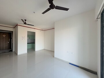 Room in 2 BHK Apartment at Ashar Axis, Subhash Nagar – for Rent