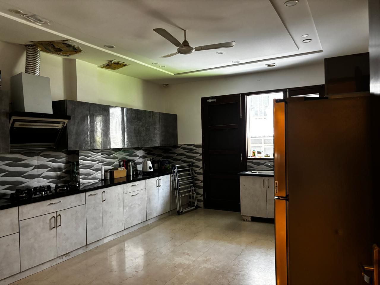 3 BHK + Servant Room Apartment For Sale in DLF The Crest