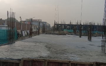 Shop For Sale in Capital Central Market, Sector 79