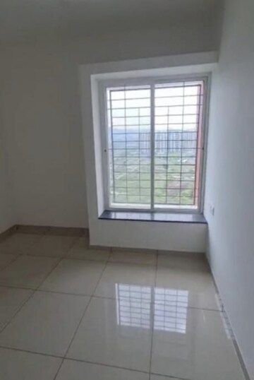 Room in 2 BHK Penthouse at Roshan Milestone, Tathawade – for Sale