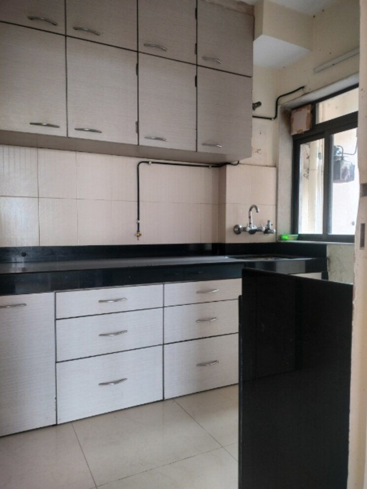 Kitchen, renaissance-tower 3 Bedroom 1650 Sq.Ft. Apartment In Andheri West Mumbai 8091583