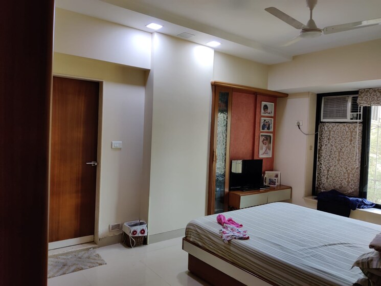 Bedroom, mayfair-housing-gardens-2 3 Bedroom 1720 Sq.Ft. Apartment In Andheri West Mumbai 8091610