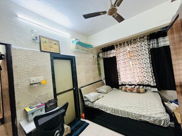 Room in 2 BHK Apartment at Kopar Khairane – for Rent
